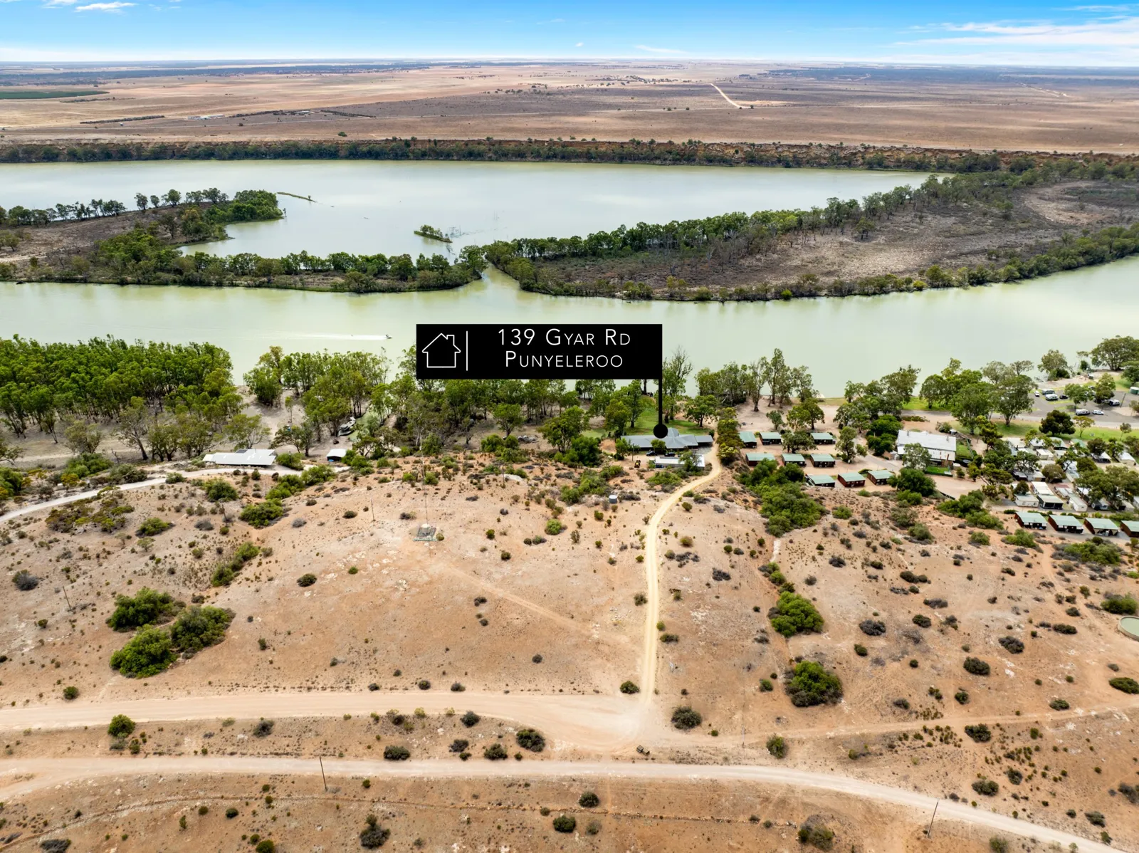 The Getaway — River Murray Retreat, Sleeps 24