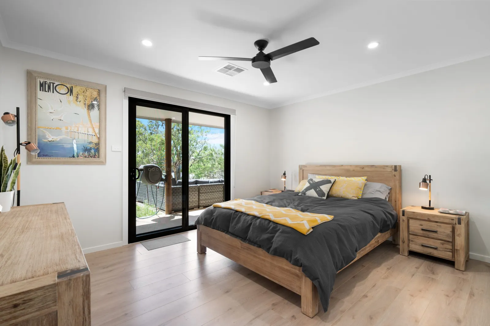 The Getaway — River Murray Retreat, Sleeps 24